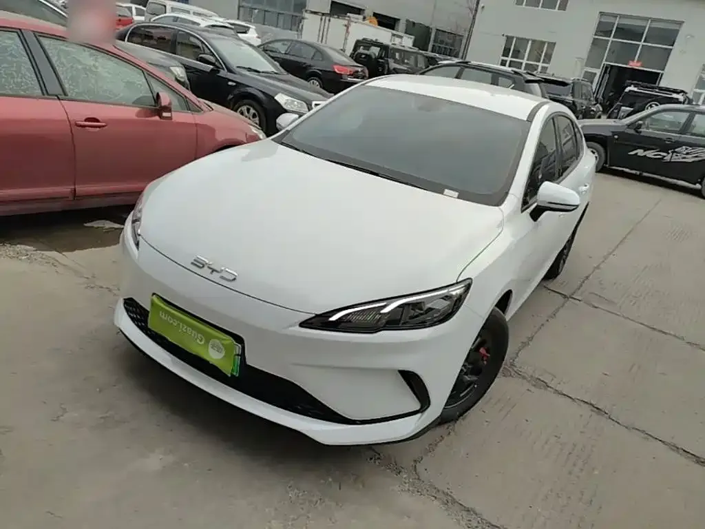 BYD Seal 05 DM-i — фото 1
