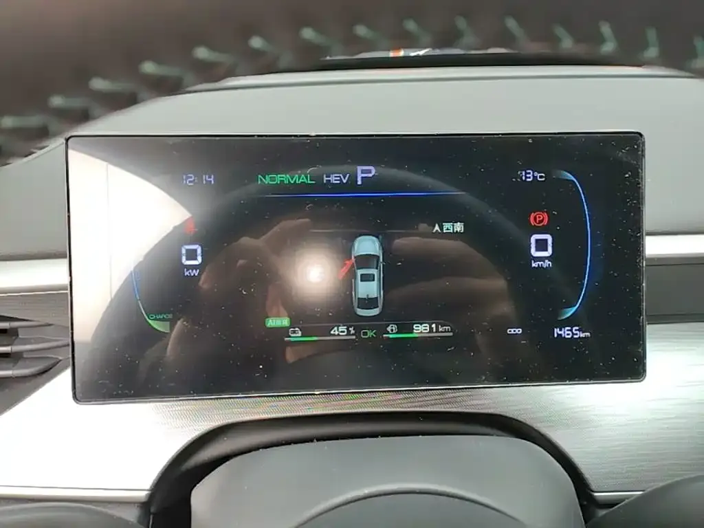 BYD Seal 05 DM-i — фото 4