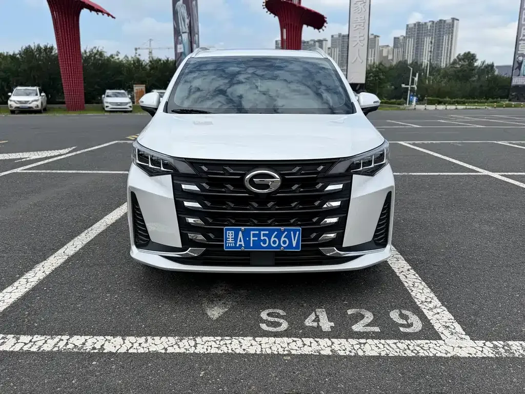 GAC Motor Trumpchi M6 — фото 9