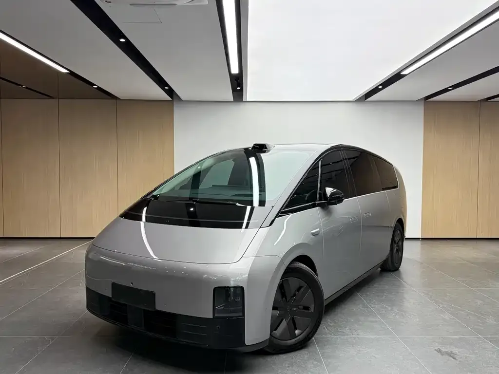 Li Auto MEGA