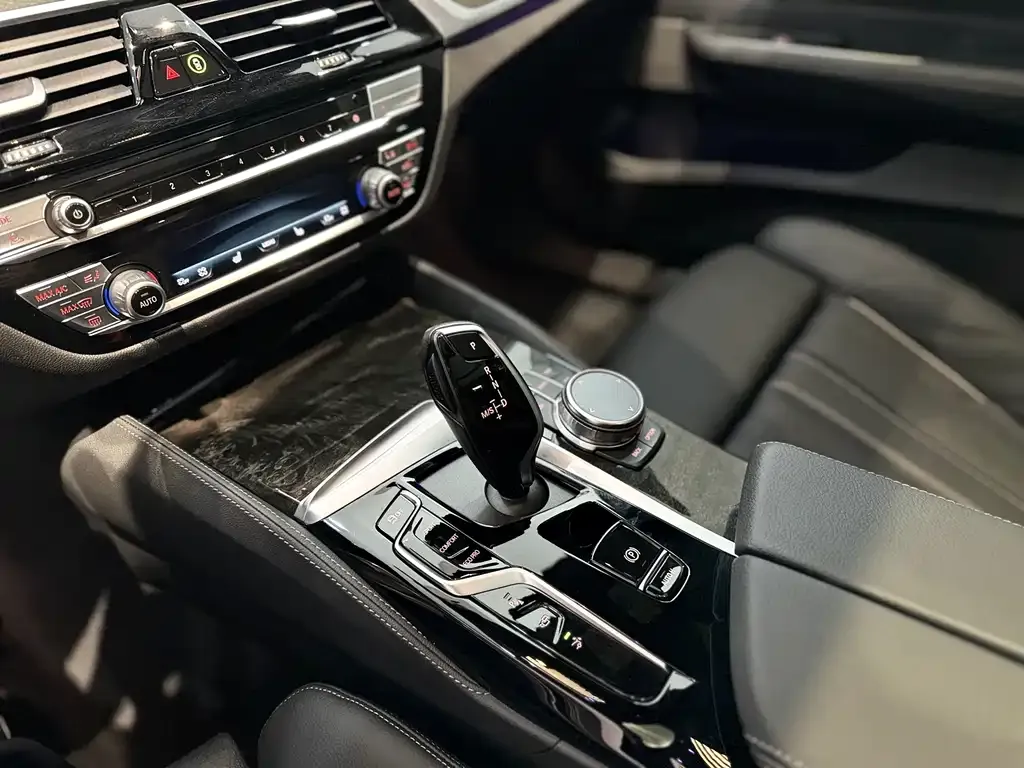 BMW 6 Series GT — фото 6