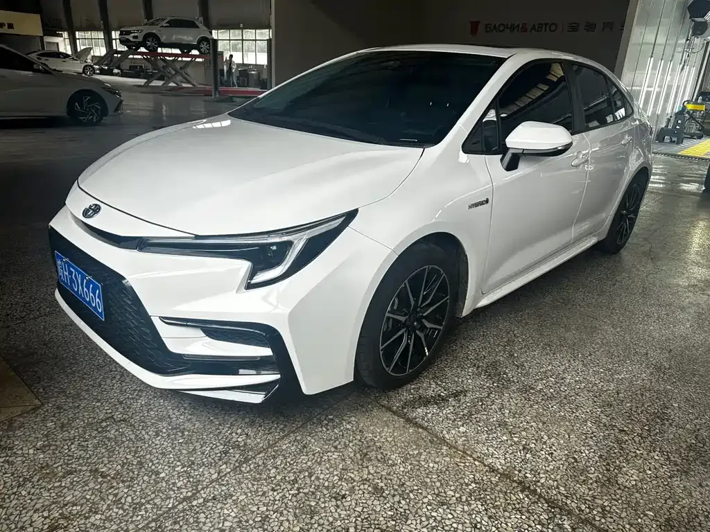 Toyota Levin — фото 1