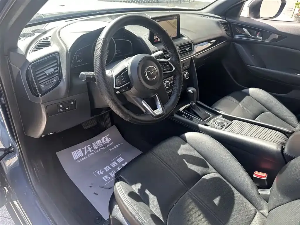 Mazda CX-4 — фото 8