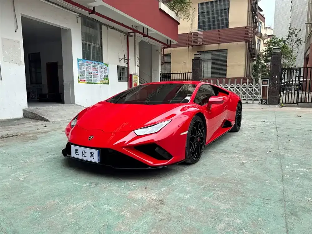 Lamborghini Huracan — фото 1