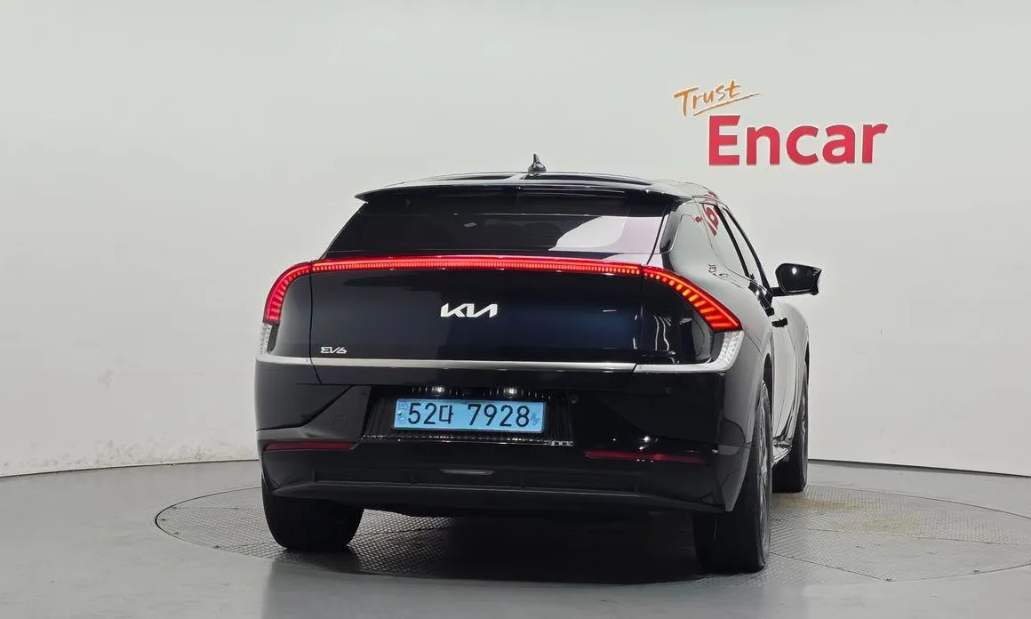 Kia EV6 — фото 2