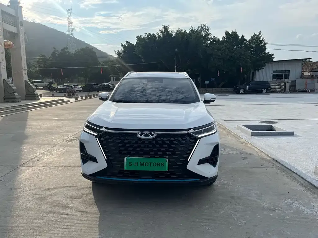 Chery Tiggo 8 PRO NEV — фото 3