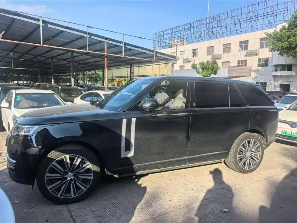 Land Rover Range Rover — фото 1