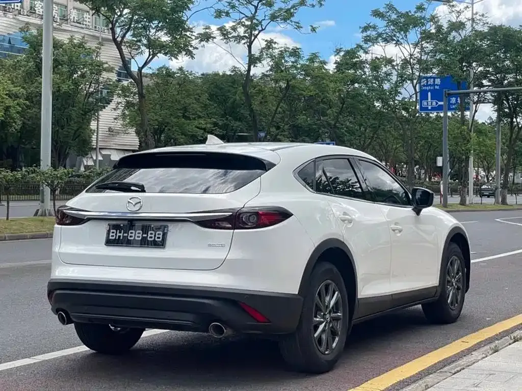 Mazda CX-4 — фото 4