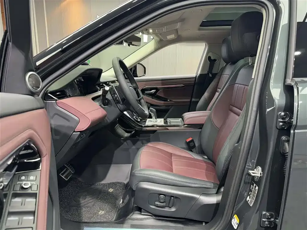 Land Rover Evoque — фото 8