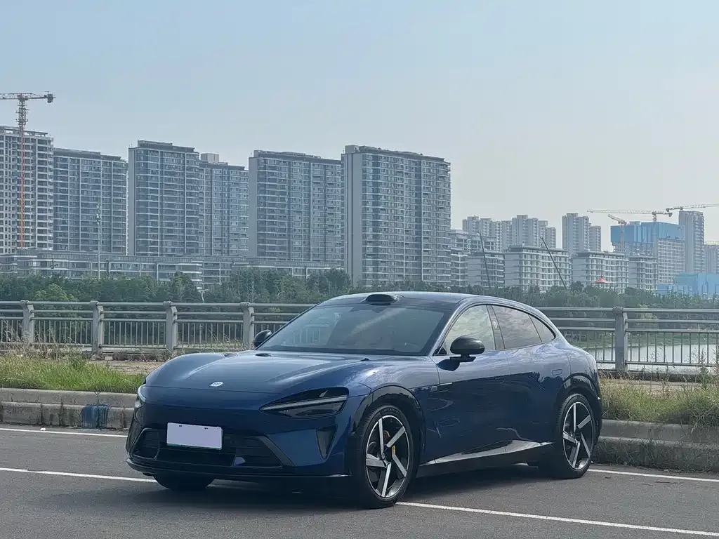 Xiaomi YU7 — фото 1