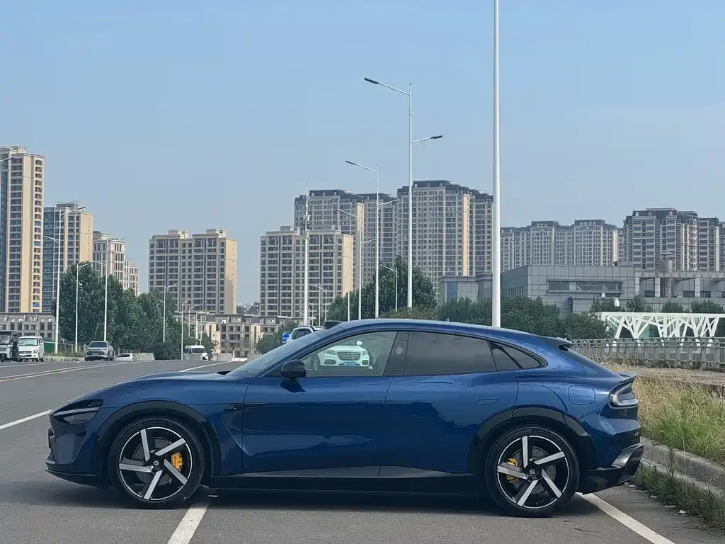 Xiaomi YU7 — фото 5