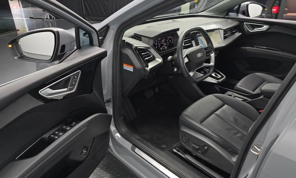 Audi Q4 e-tron 2023 из KR, фото 8