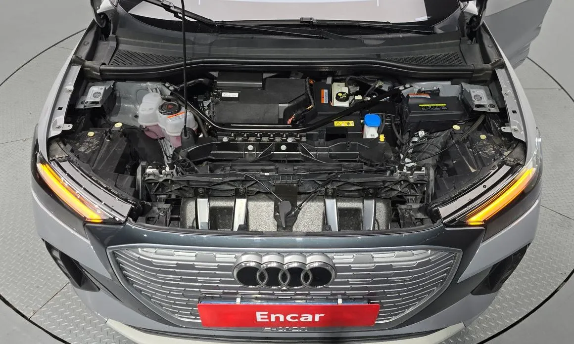 Audi Q4 e-tron 2023 из KR, фото 10
