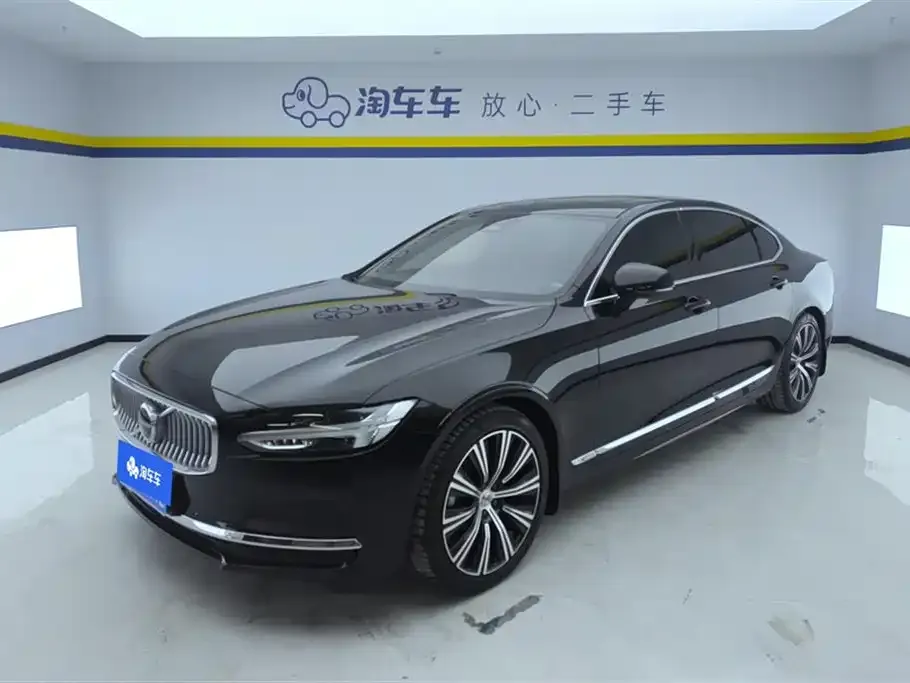 Volvo S90 — фото 1