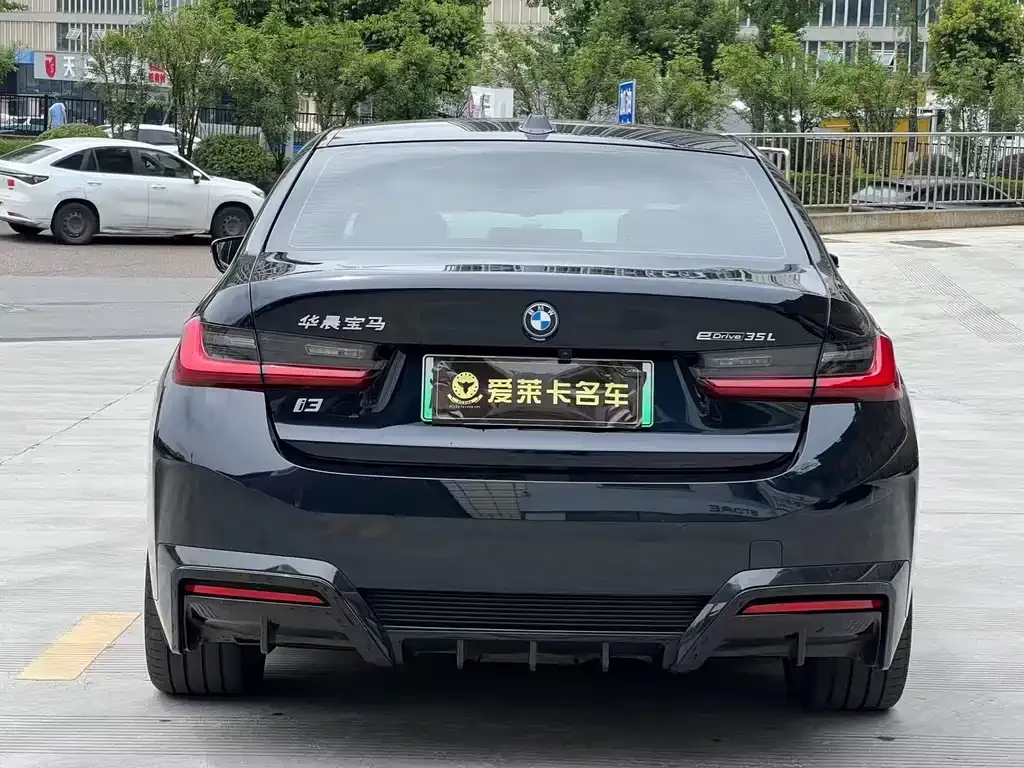 BMW i3 — фото 10