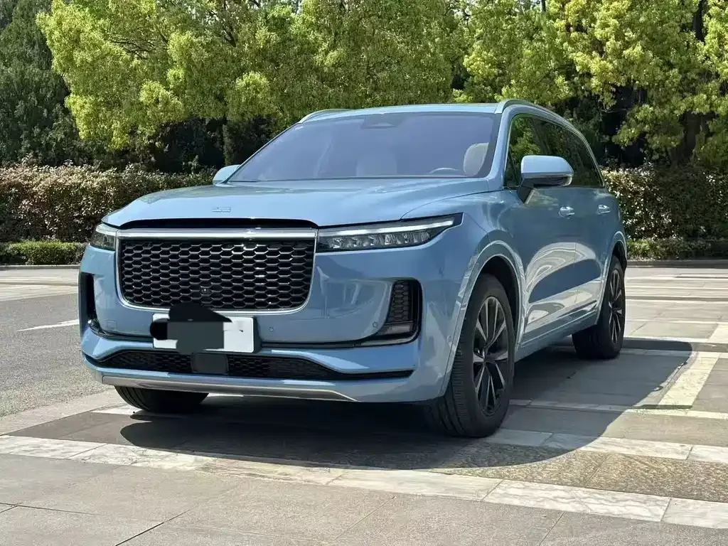 Li Auto ONE