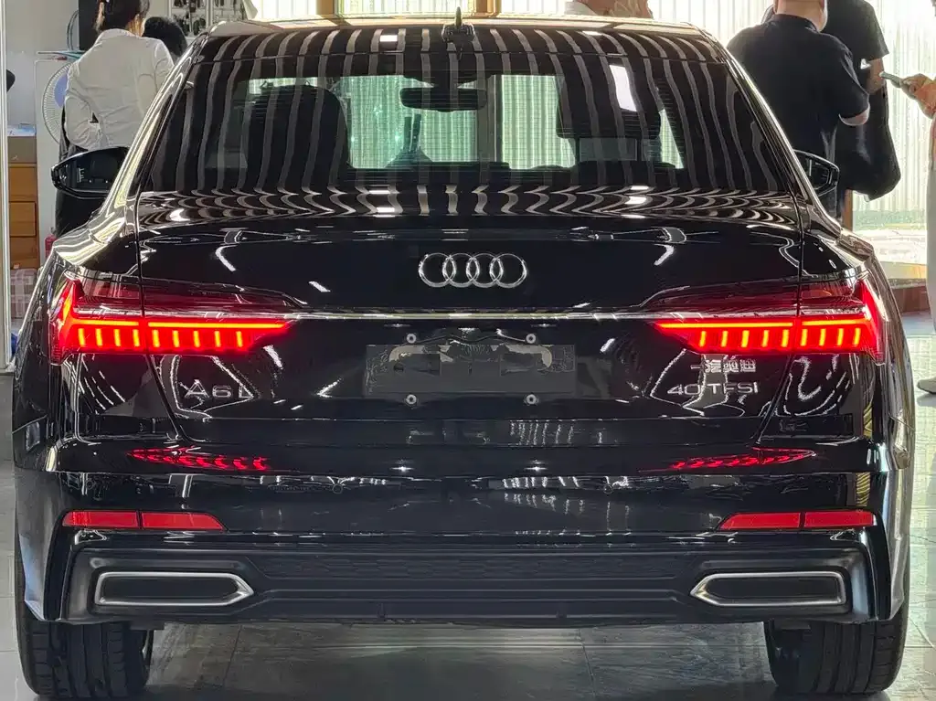 Audi A6L — фото 8