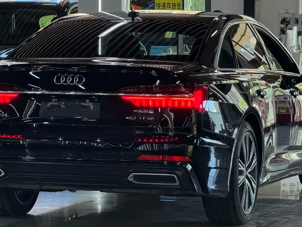 Audi A6L — фото 6