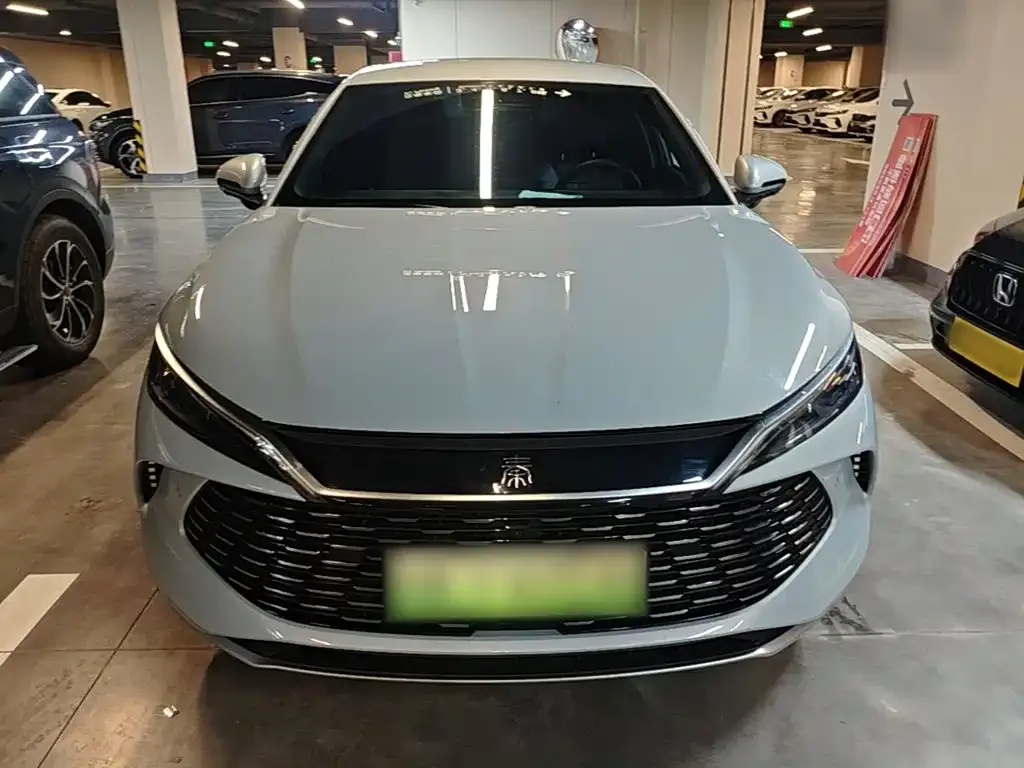 BYD Qin L — фото 9