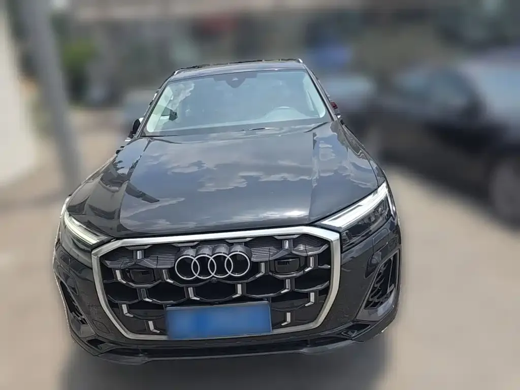 Audi Q7 — фото 5