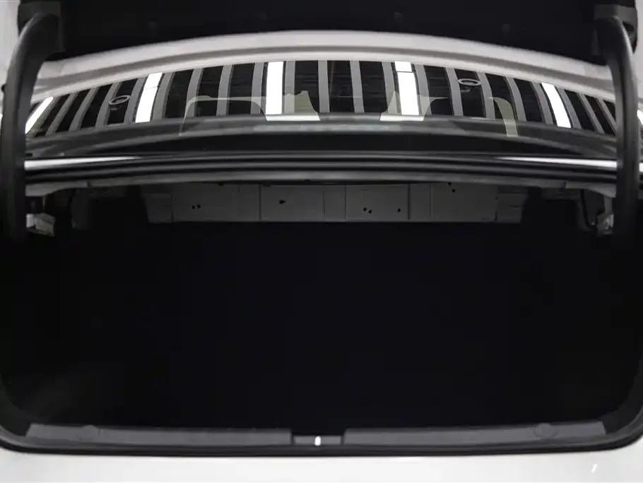 BYD Seal 05 DM-i — фото 6