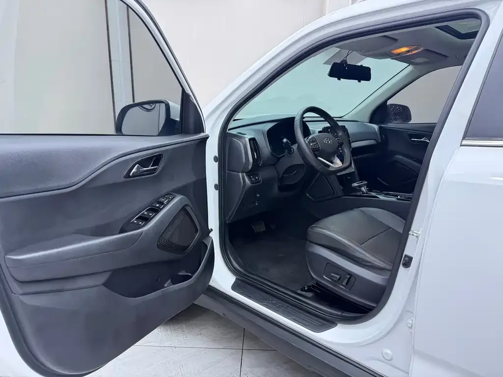 Hyundai ix35 — фото 10