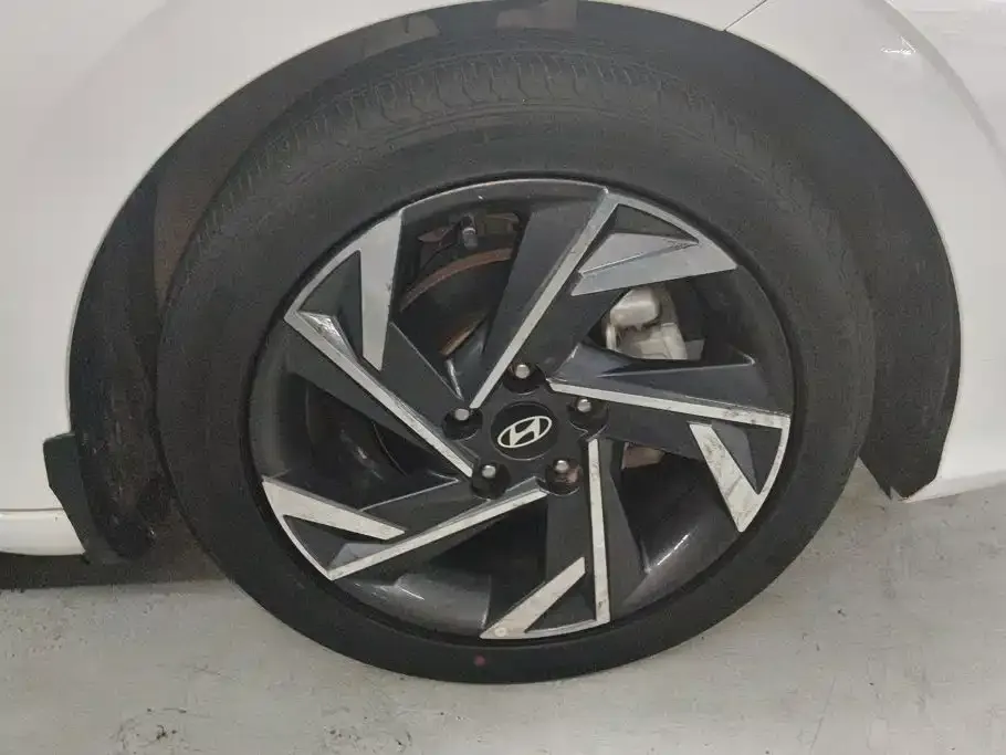 Hyundai Elantra 2024 из CN, фото 4