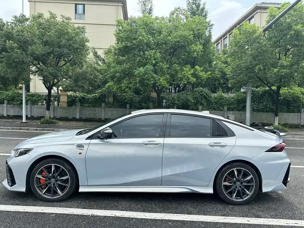 GAC Motor Shadow Leopard — фото 10