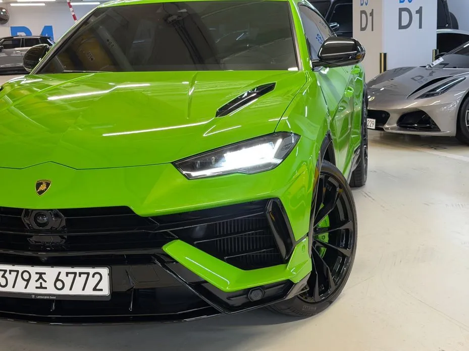 Lamborghini Urus — фото 9