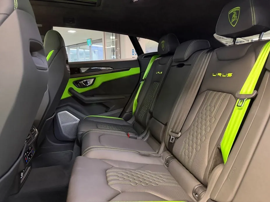 Lamborghini Urus — фото 10