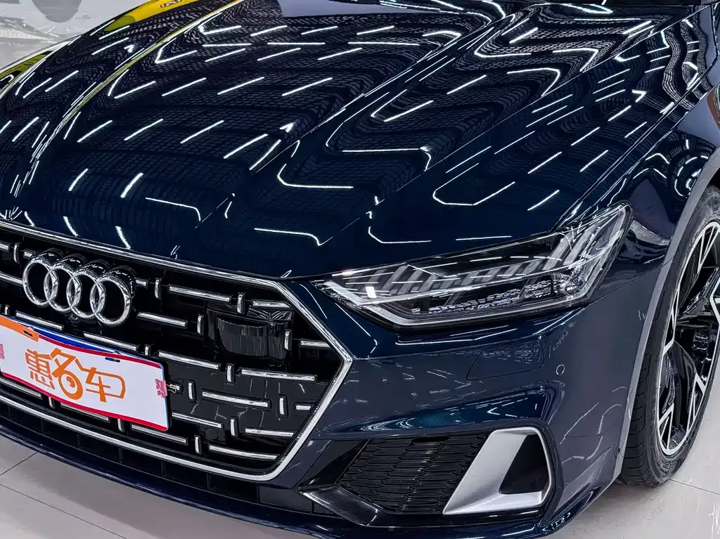 Audi A7L — фото 6