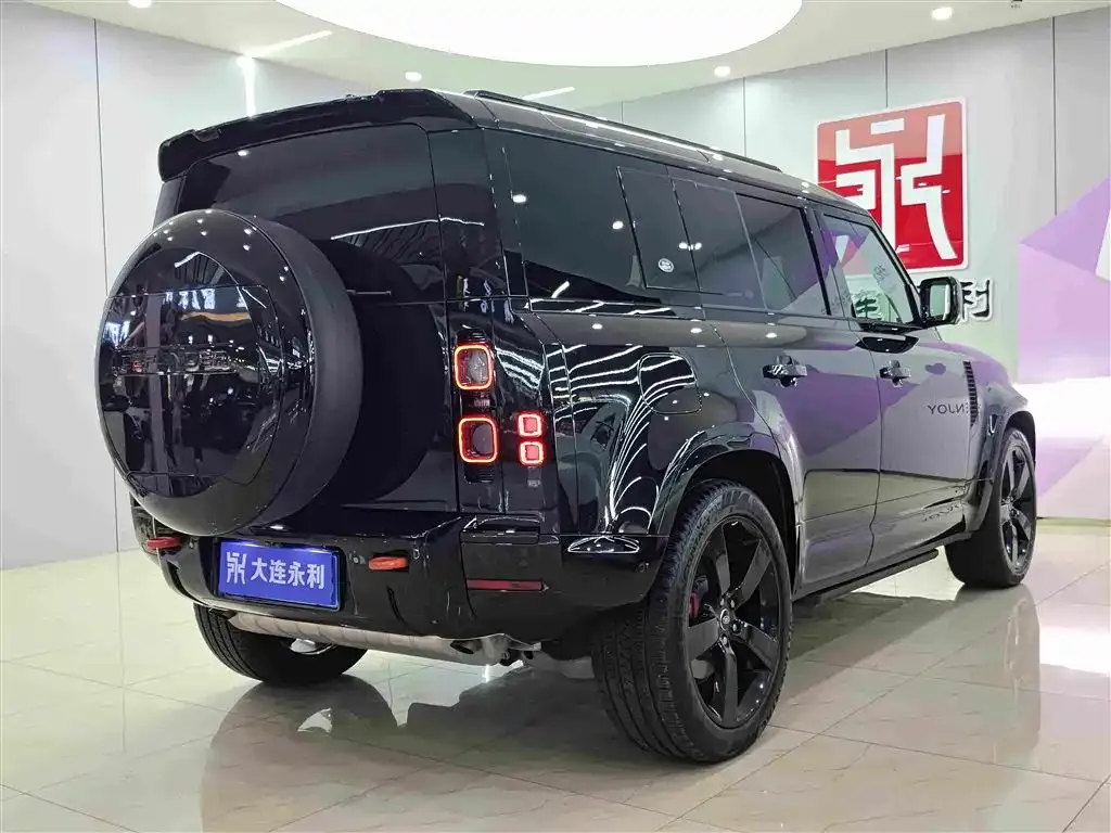 Land Rover Defender — фото 4