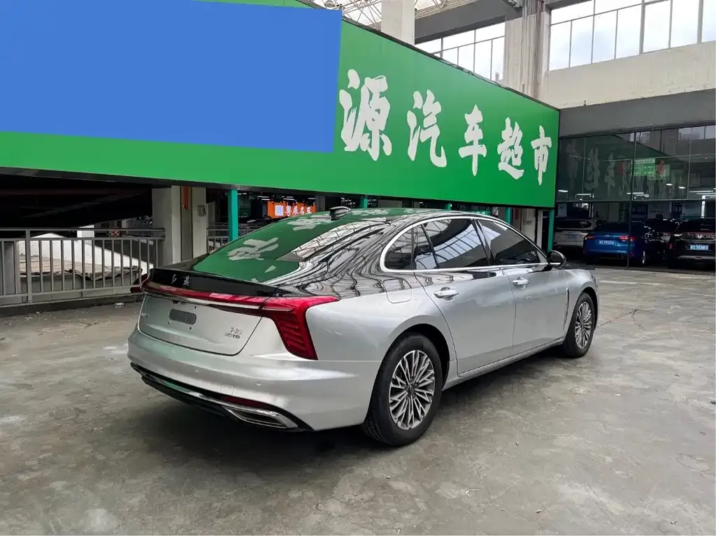 Hongqi H5 — фото 2