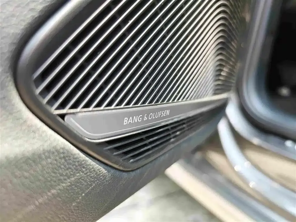 Audi A4 (Import) — фото 2
