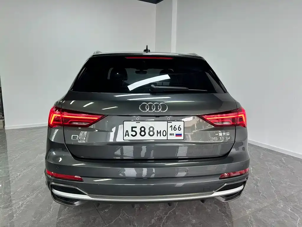 Audi Q3 — фото 2