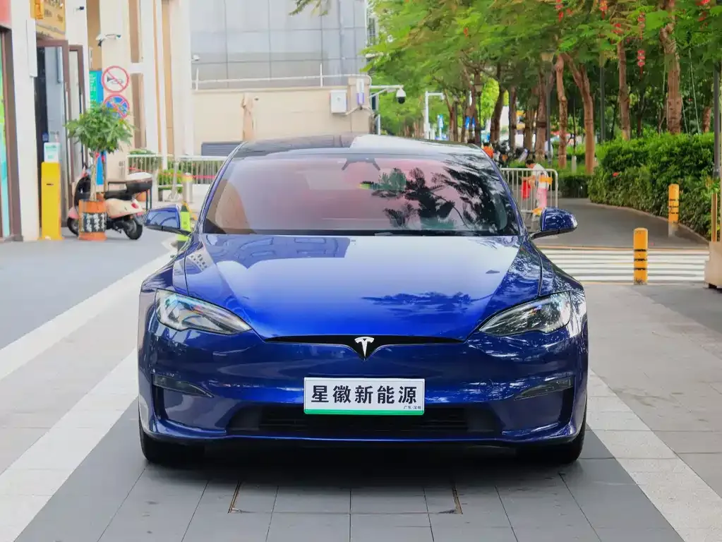 Tesla Model S — фото 8