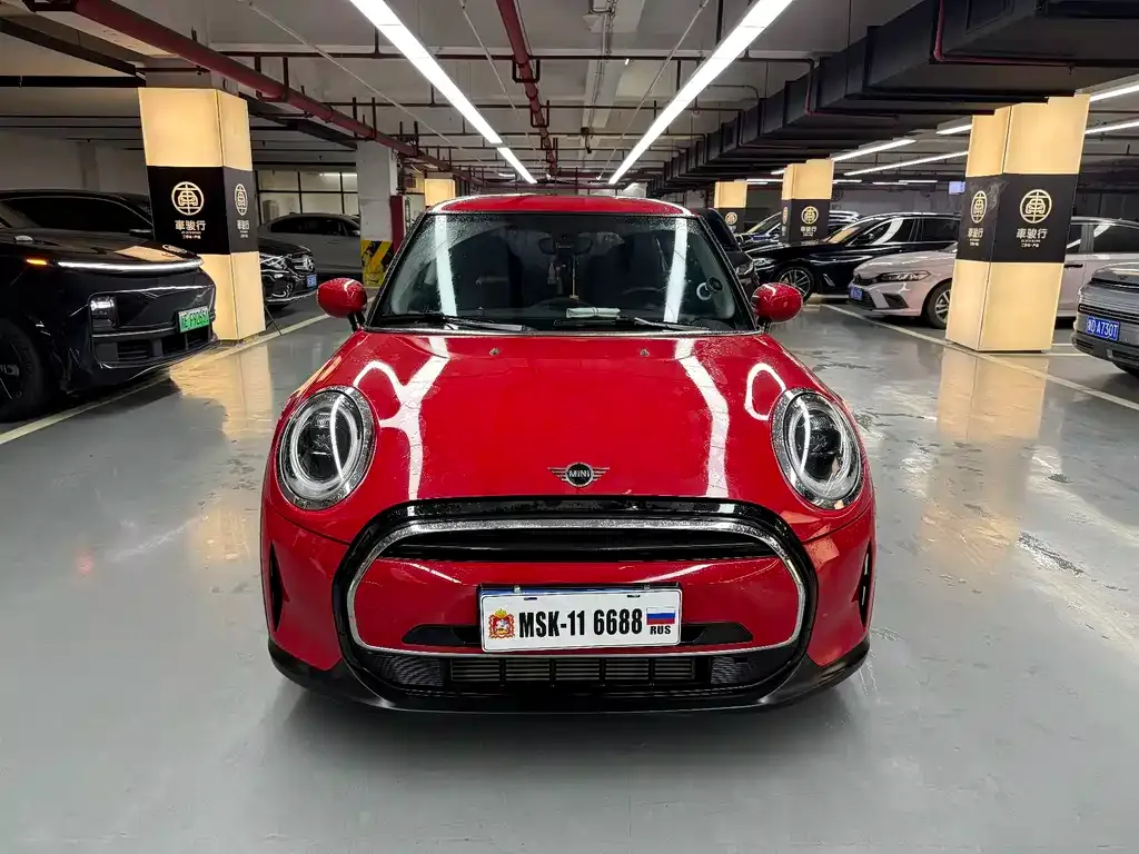 MINI Cooper (3-door)