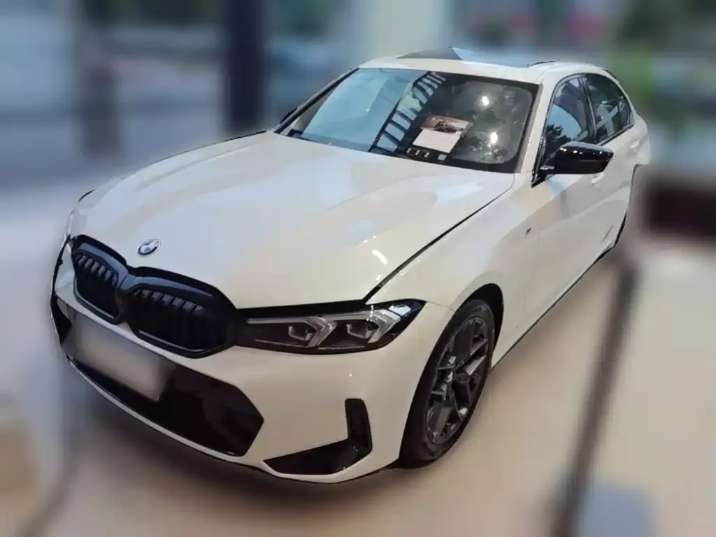 BMW 3 Series — фото 1