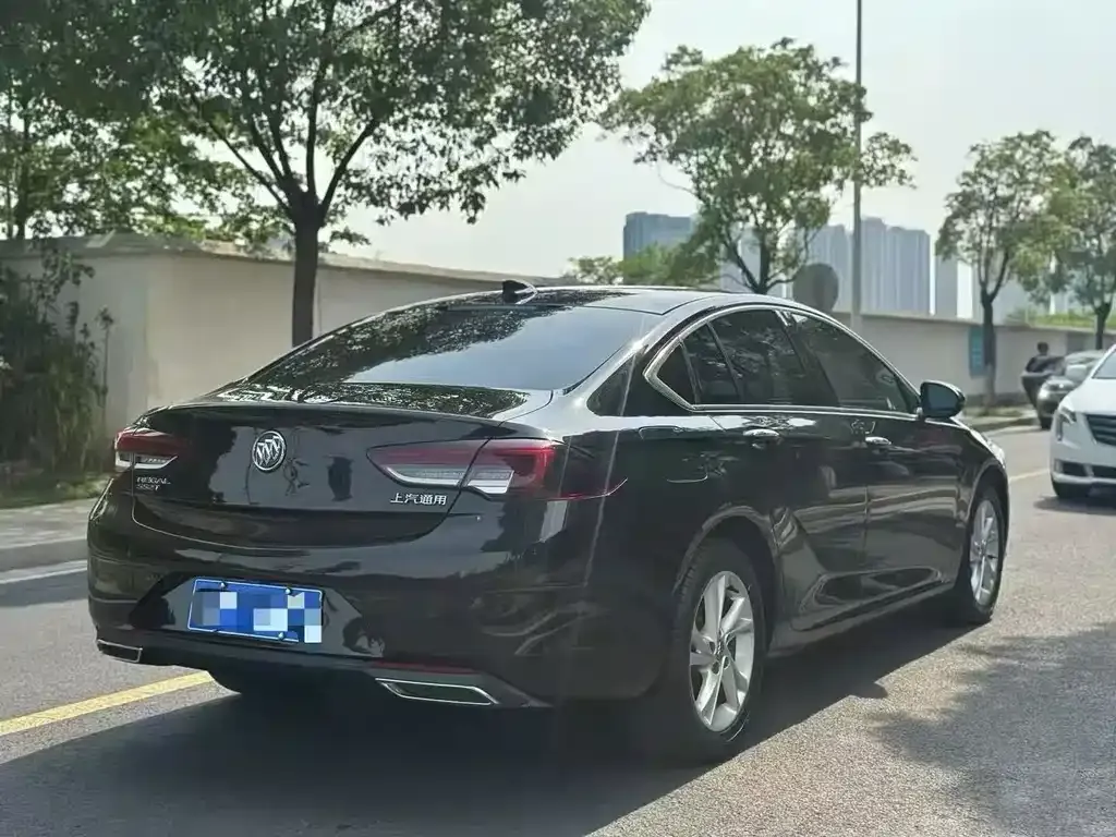 Buick Regal — фото 7