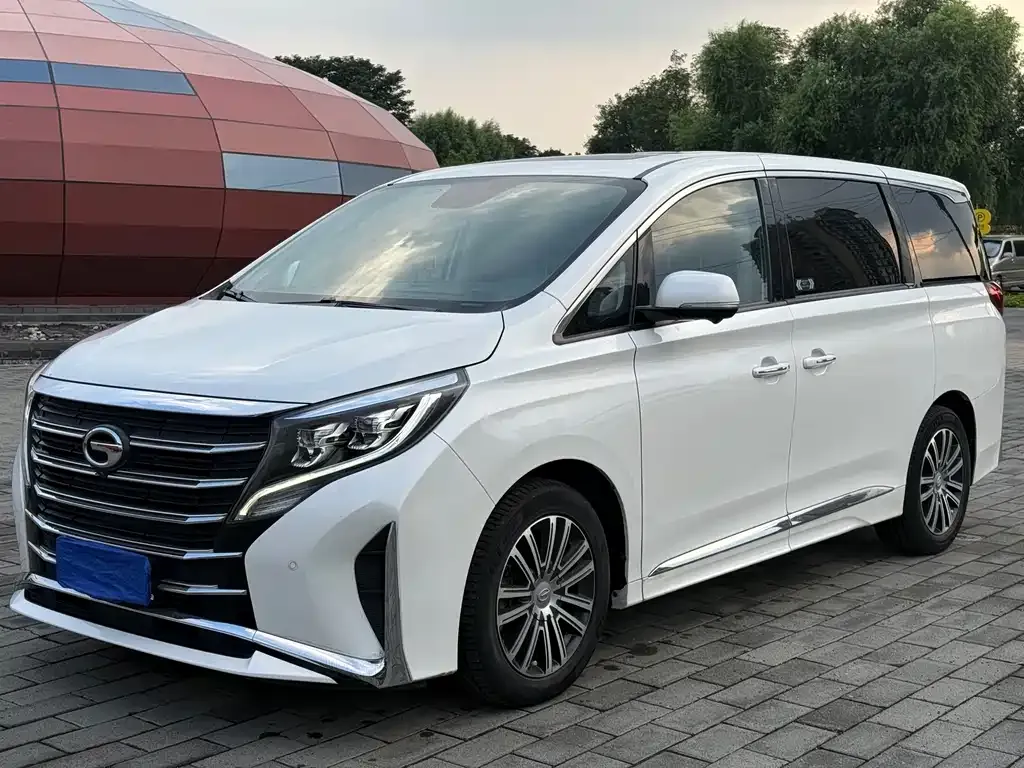 GAC Motor Trumpchi M8 — фото 1