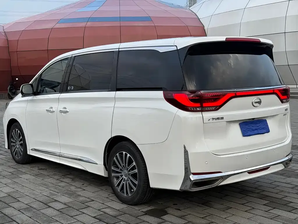 GAC Motor Trumpchi M8 — фото 3