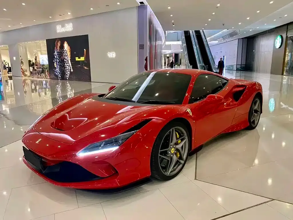 Ferrari F8 — фото 1