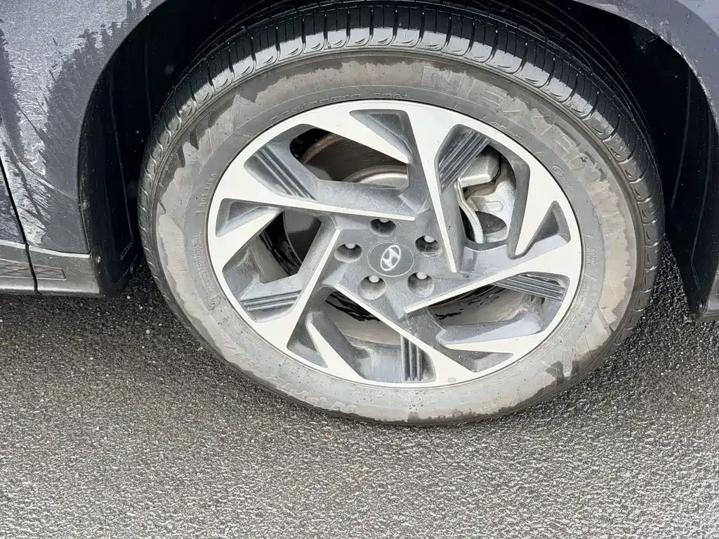 Hyundai Custo — фото 10