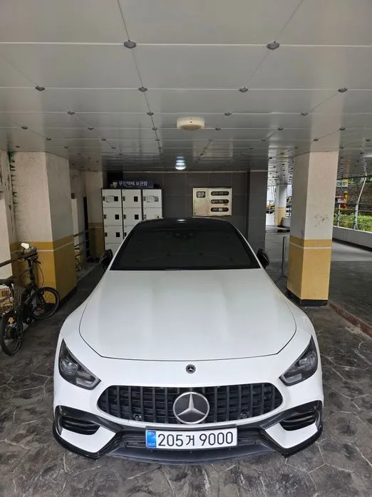 Mercedes-Benz AMG GT — фото 9