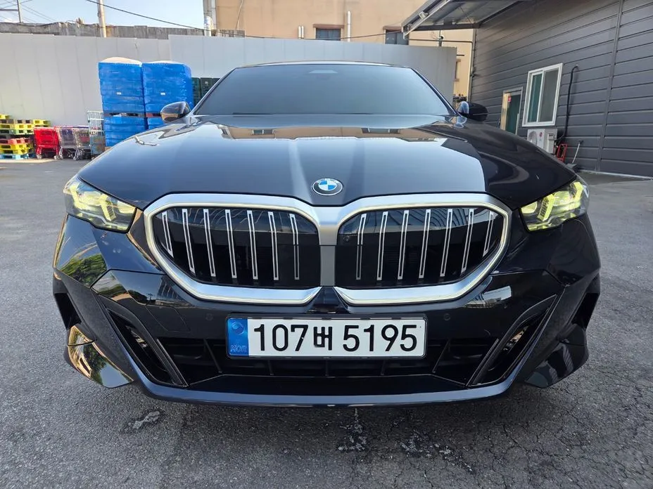 BMW 5-Series 2026 из KR, фото 8