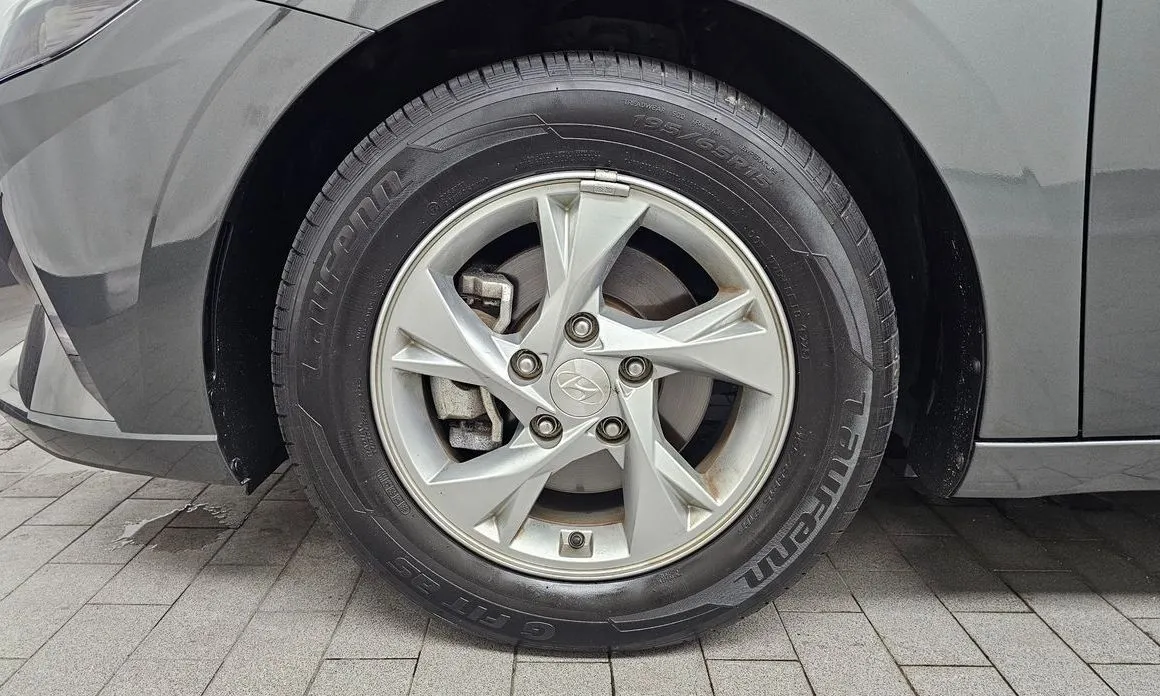 Hyundai AVANTE 2023 из KR, фото 9