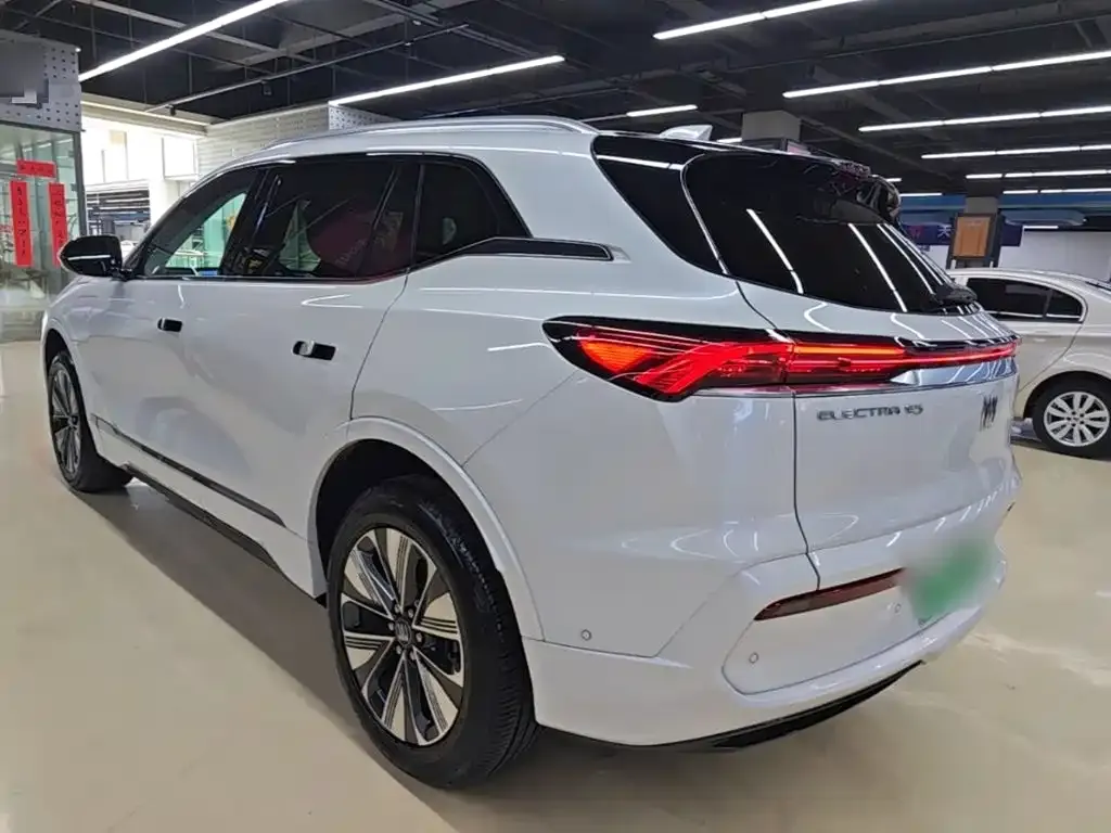 Buick E5 2025 из CN, фото 2