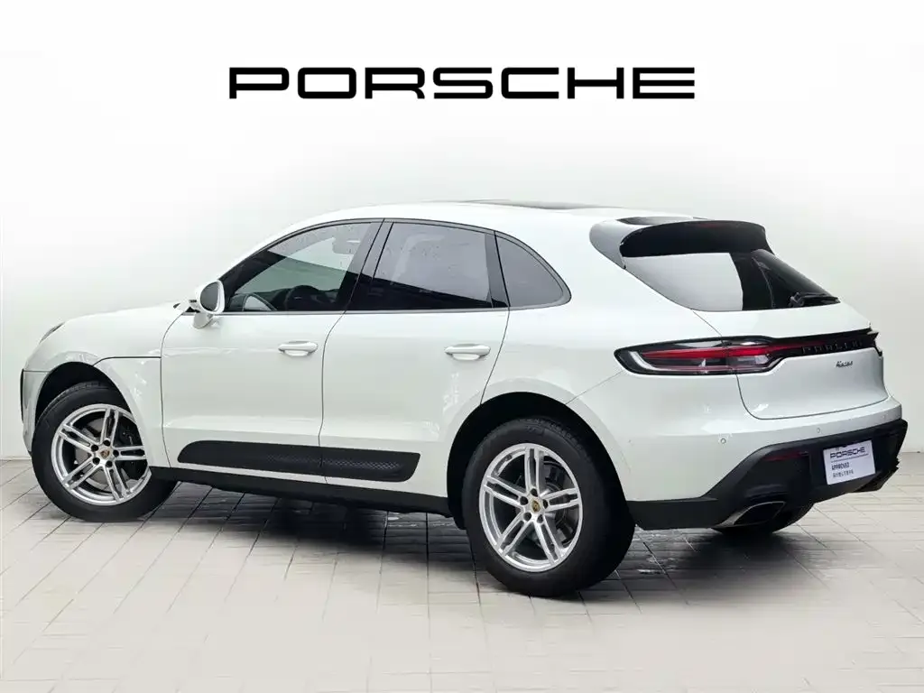 Porsche Macan — фото 7