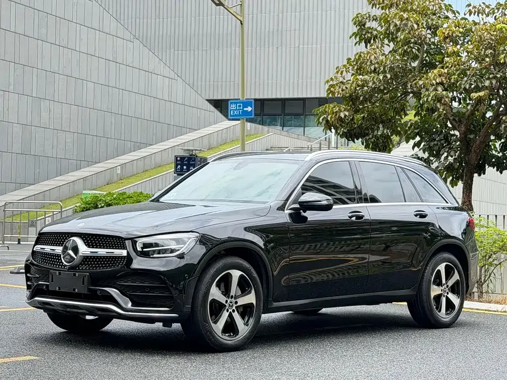 Mercedes-Benz GLC — фото 1