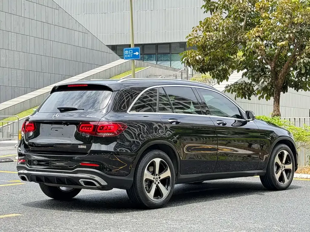 Mercedes-Benz GLC — фото 4